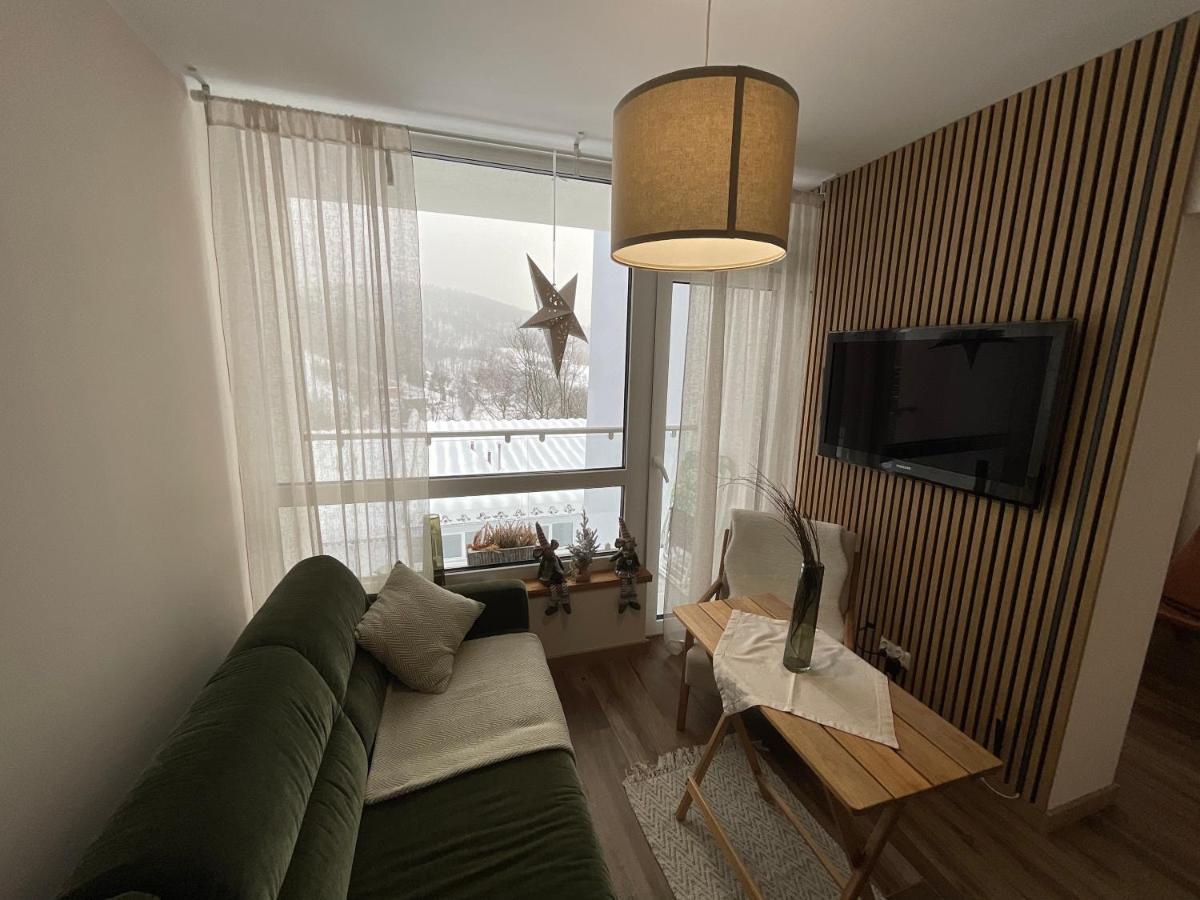 Hearth Hill View Apartment 乌斯特龙 外观 照片